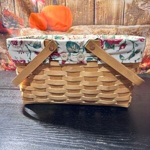 Longaberger Medium Market Basket With Neutral Floral Liner And Protector